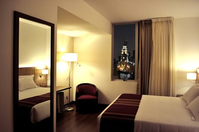 Horarios de AKV Hotels