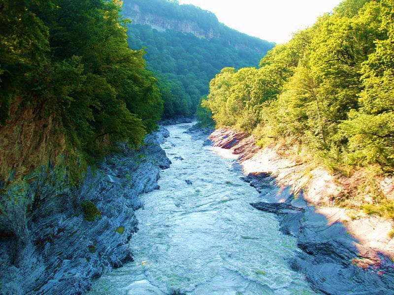 река Белая