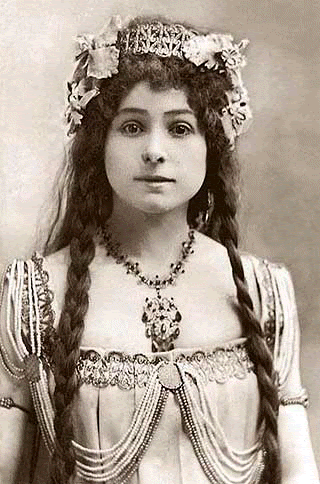 File:Louise Eugenie Alexandrine Marie David 19th century.gif