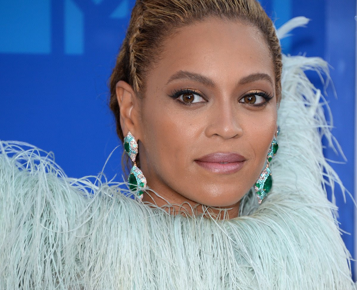 Beyoncé's New Single 'Break My Soul' Has Fans Wanting to Quit Their Jobs