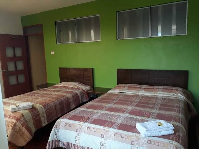Comentarios y opiniones de HOTEL ZEUS