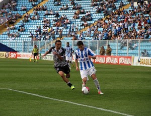 Laércio Carreirinha, no jogo contra o Ceará (Foto: Jamira Furlani, divulgação / Avaí FC) Laércio Carreirinha, no jogo contra o Ceará (Foto: Jamira Furlani, divulgação / Avaí FC)