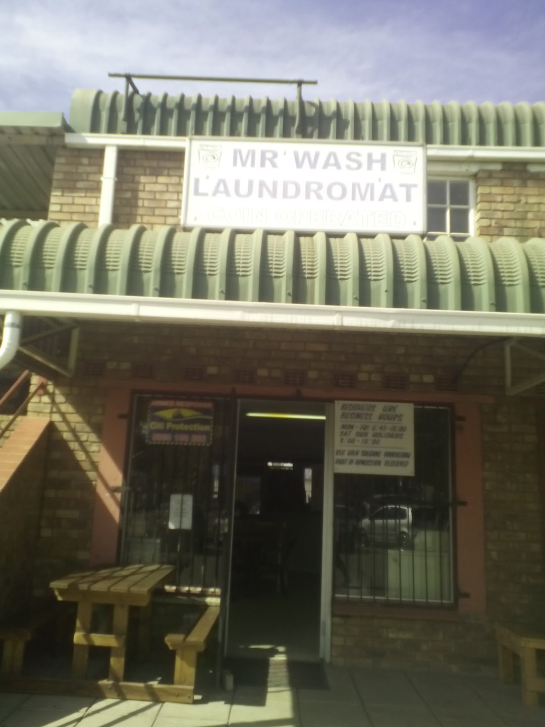 Mr Wash Laundromat