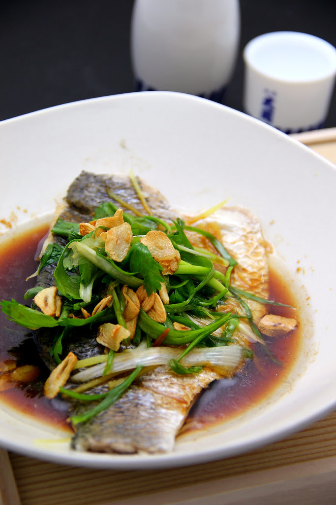 My Kitchen: Cantonese Style Steamed Barramundi [Tasty and Healthy]