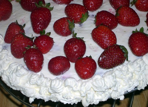 TARTA DE QUESO Y FRESAS