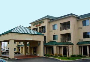 Courtyard by Marriott Dayton North