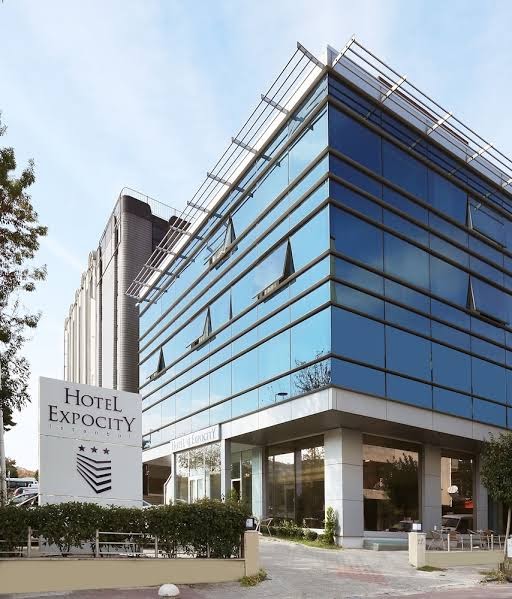 HOTEL EXPOCITY
