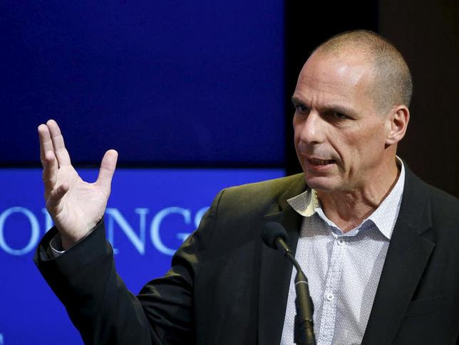 Greek Finance Minister Yanis Varoufakis speaks at the Brookings Institution in Washington April 16, 2015.    REUTERS/Gary Cameron