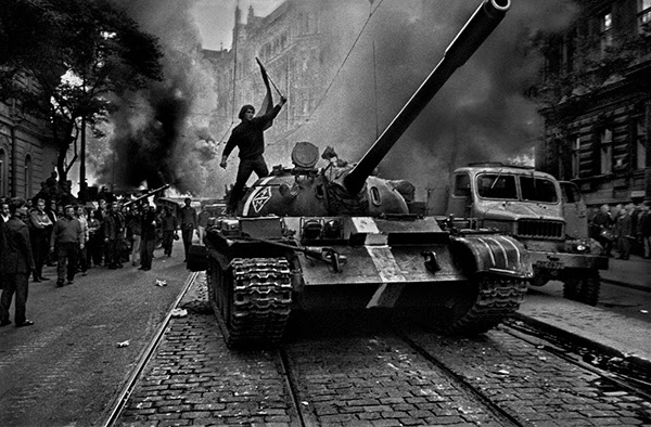 Prague, 1968, Josef Koudelka. Gelatin silver print, 5 3/4 x 9 in. Image courtesy of the Art Institute of Chicago, promised gift of private collector. © Josef Koudelka/Magnum Photos
