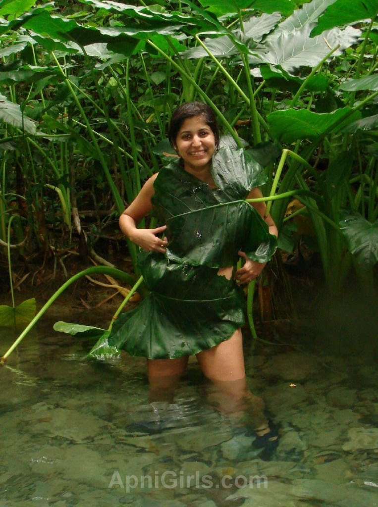 desi-indian-girls-hot-pics (2)