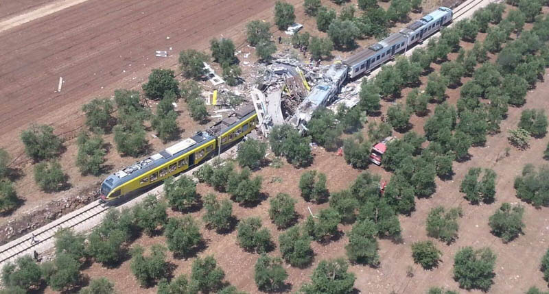 ++ Scontro tra treni: fonti, quattro morti ++