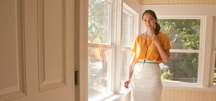 yellow and white dash dot dotty fashion blog outfit post pencil skirt sidepony side-pony turquoise belted spring style trends