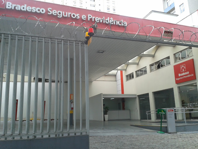 Bradesco Auto Center