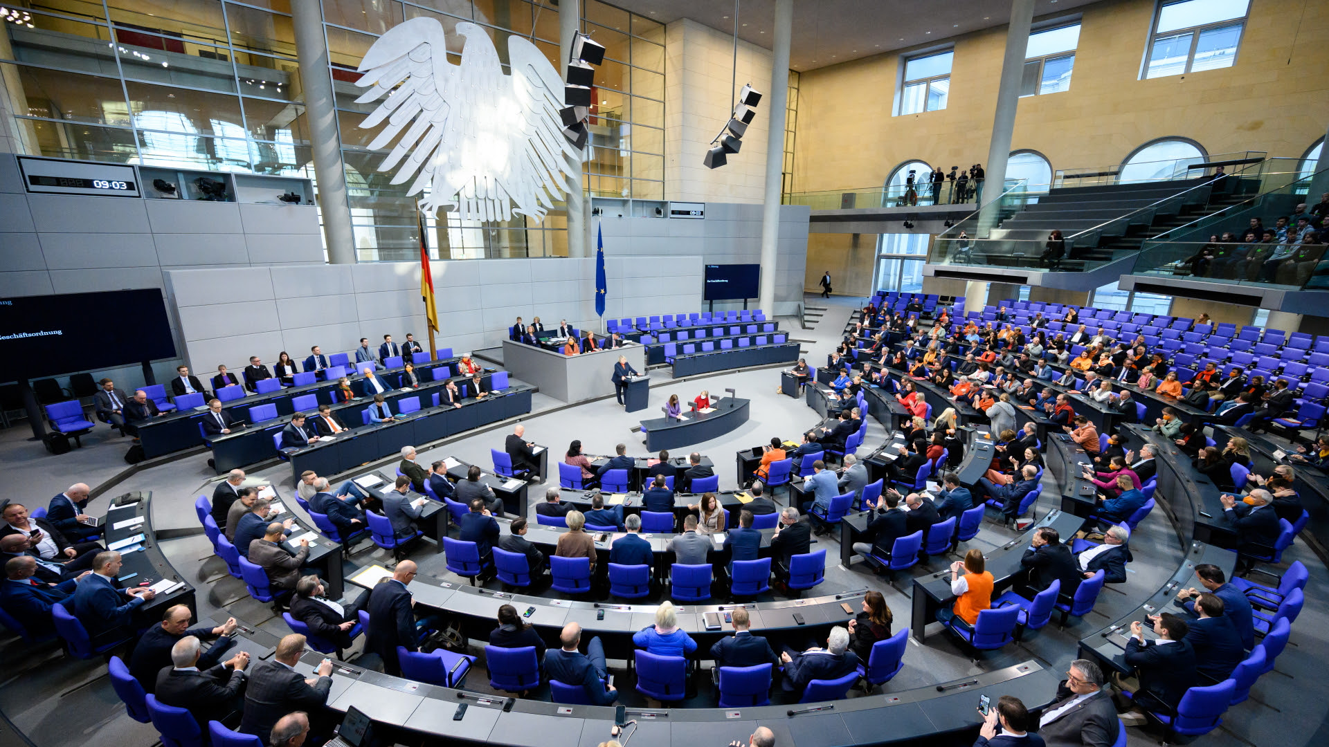 Votum über Sozialreform: Bundestag stimmt Bürgergeld-Kompromiss zu | tagesschau.de