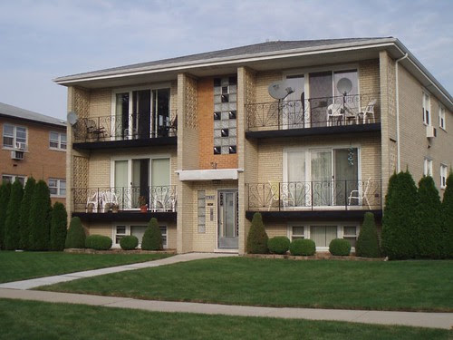 south side 6-flat