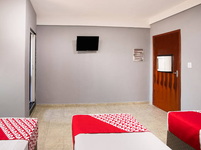 Comentários e avaliações sobre OYO Hotel Boneville