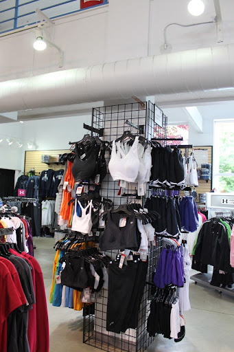 Sporting Goods Store «Kimmel Athletic Supply Redmond», reviews and photos, 16101 NE 87th St, Redmond, WA 98052, USA