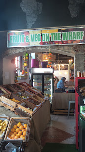 Fruit & Veg on the Warf