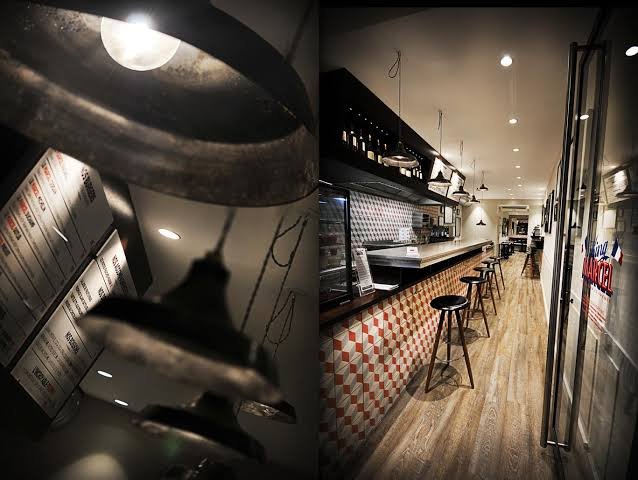 31 Rue Mercière, 69002 Lyon, France