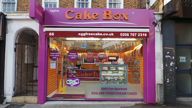 Comments and reviews of Cake Box Tooting