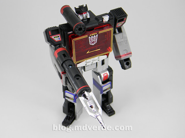 Transformers Soundblaster - G1 Encore - modo robot