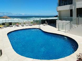 Dorchester on the Beach Hotel Gold Coast