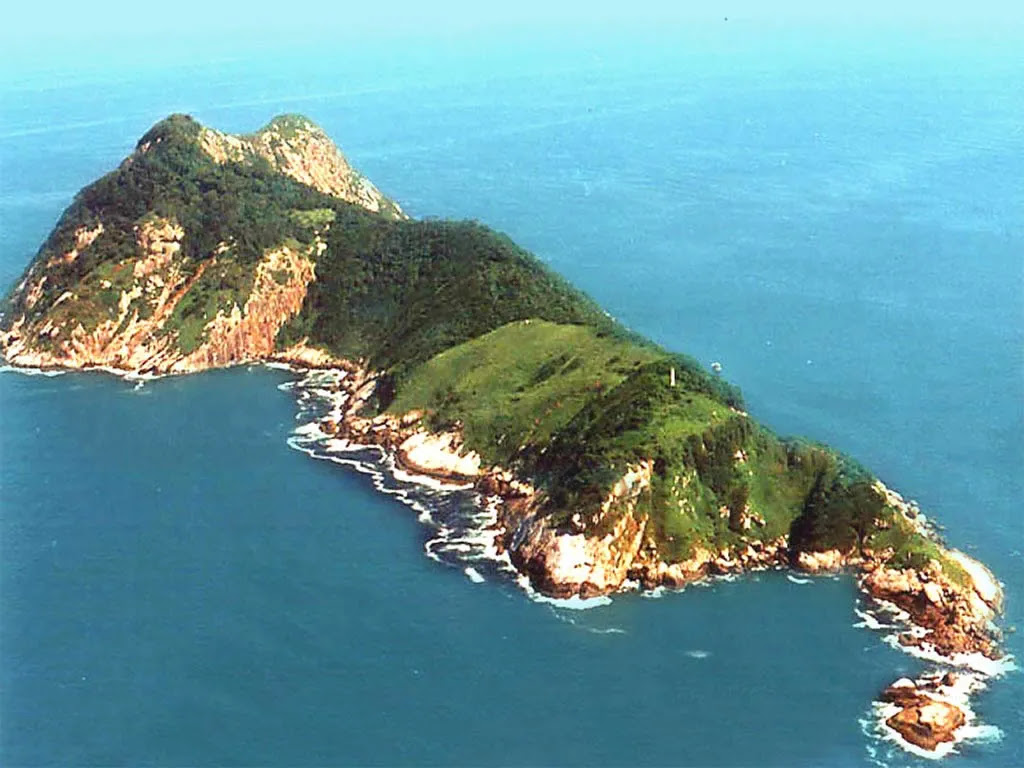 Ilha de Queimada Grande (Pulau Ular), Brazil Ilha de Queimada Grande (Pulau Ular), Brazil