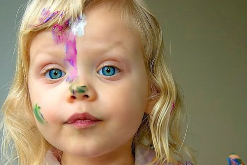 Fotografías de niñas y niños traviesos