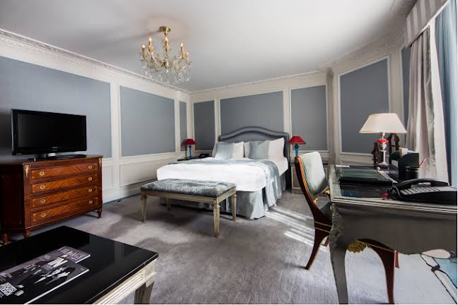 Reviews of The Bentley Hotel London in London - Hotel