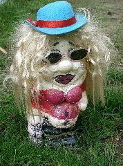 Britney gnome @ Floriade