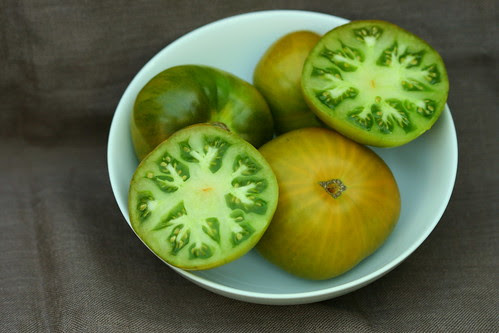 green moldovan tomato