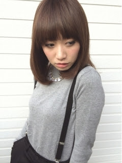 ダークブラウンの髪色ヘアカタログやヘアカラー StylistD