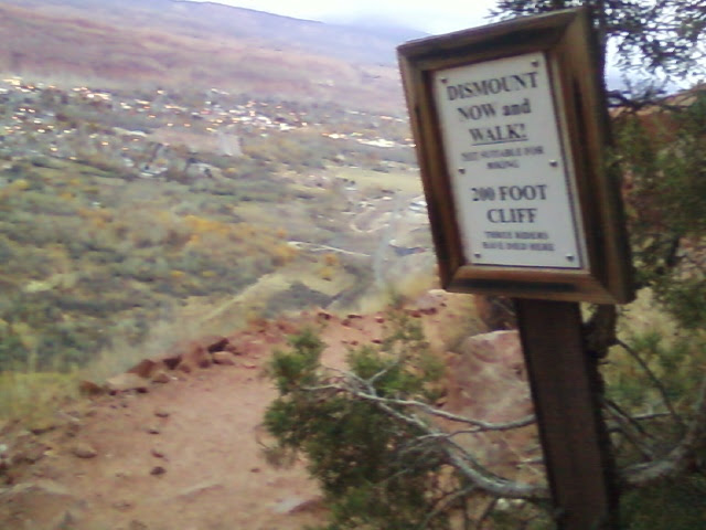 Sign on the Portal Trail Sign on the Portal Trail
