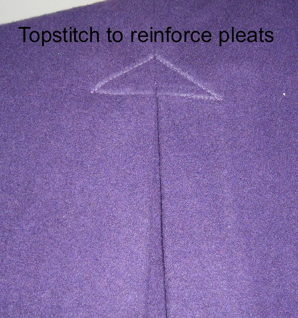 Topstitch Pleats
