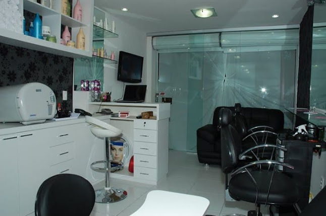 Avaliações sobre Salão Art & Glamour Cabelos e Estética em Natal - Salão de Beleza