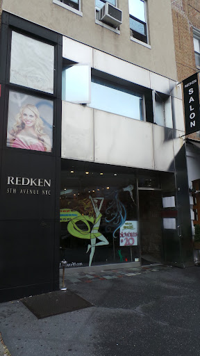 Redken Saloon Salon image 4