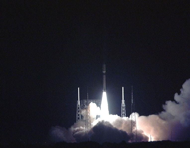 KSC_DIGITAL_PHOTOGRAPH_OF_CASSINI_LAUNCH