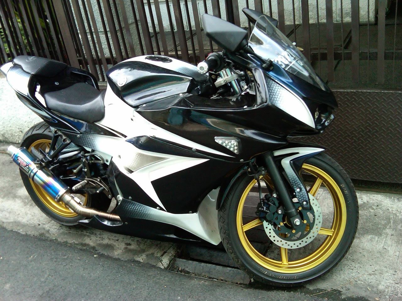 Modifikasi Honda Vixion Modifikasi Motor Terbaru Modifikasi Honda Vixion Modifikasi Motor Terbaru