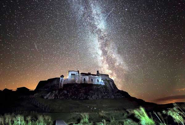 perierga.gr - Ο νυχτερινός ουρανός στον κόσμο είναι μαγικός!