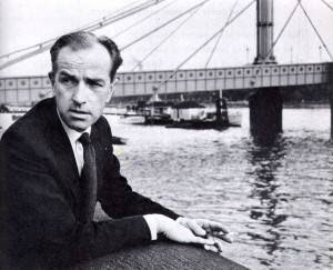 Henry Reed rockin' the Thames (Rollie McKenna, c.1960)
