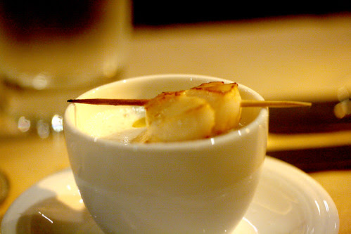 Scallop with parsnip soup
