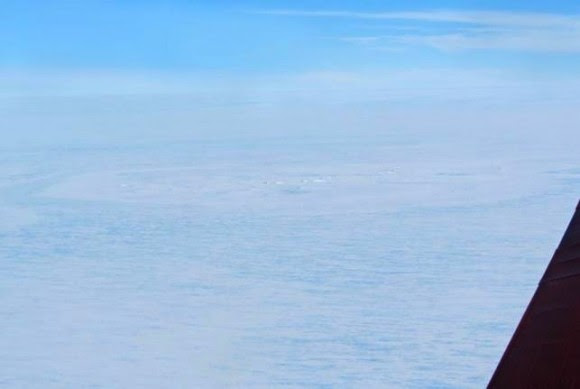 A discovery photo of the ringed formation, 2km (1.24 miles) that AWI researchers are proposing is a meteorite impact site. (Credit:Tobias Binder, AWI)