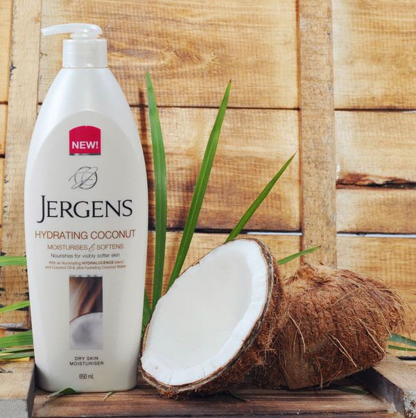 photo top-beauty-blogger-manila-philippines-lovingsunshine-kumiko-jergens-mae-hydrating-coconut_zpsnqwxneyp.jpg