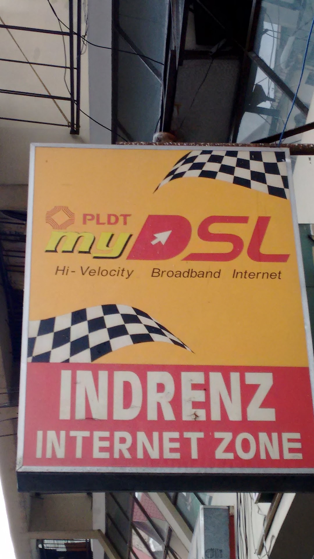 Indrenz Electronics Internet Cafe