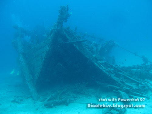 ship wreck 4