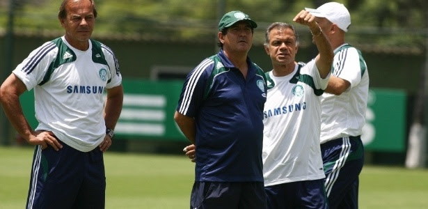 Jorginho deu lugar a Muricy Ramalho em 2009. Palmeiras perdeu Brasileirão
