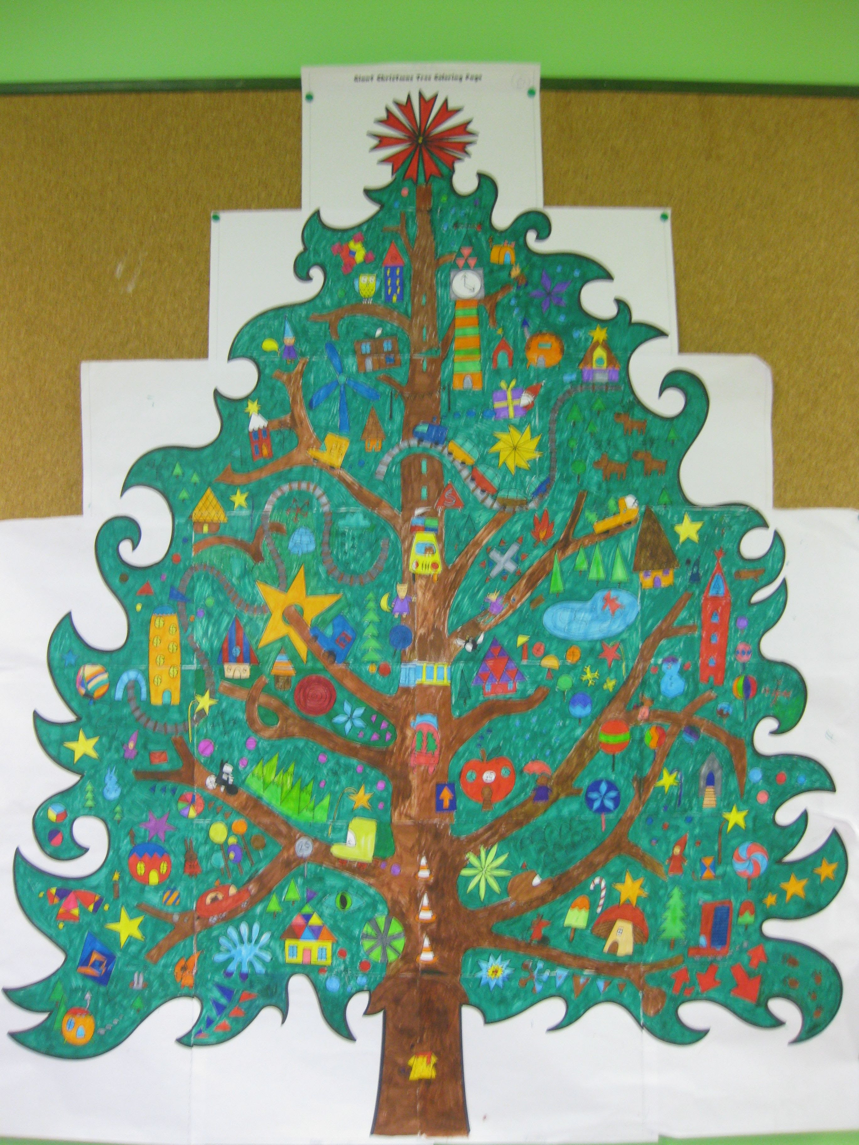Belle Coloriage Geant Sapin De Noel Des Milliers de Coloriage