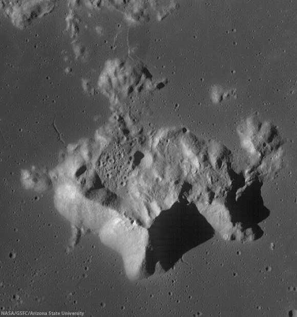 Tsiolkovskiy Crater