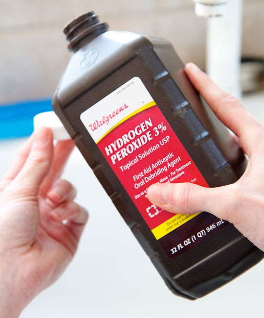 Hydrogen Peroxide Treatment for Athlete's Foot