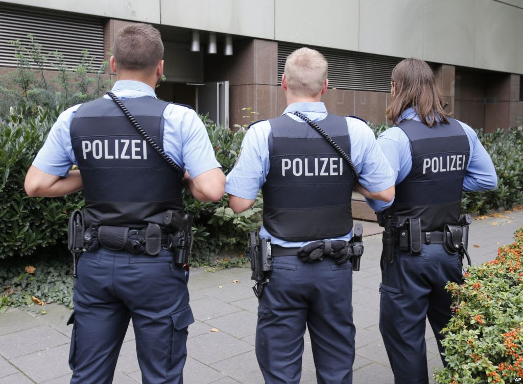 Î‘Ï€Î¿Ï„Î­Î»ÎµÏƒÎ¼Î± ÎµÎ¹ÎºÏŒÎ½Î±Ï‚ Î³Î¹Î± german policeman